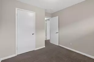 858 W Stephen Dr W, Columbus, OH 43204 - Photo 25