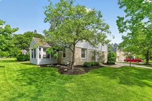 3698 Irving Way N, Columbus, OH 43214 - Photo 7