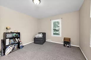 60 University St, Westerville, OH 43081 - Photo 27