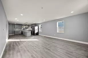 1006 Campbell Ave, Columbus, OH 43223 - Photo 11