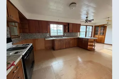 10050 Pipesville Road, Gambier, OH 43022 - Photo 3