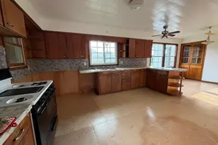 10050 Pipesville Rd, Gambier, OH 43022 - Photo 3