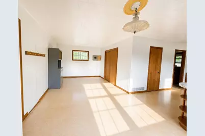 10050 Pipesville Road, Gambier, OH 43022 - Photo 5