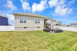 2456 Misty Mdws Pl, Lancaster, OH 43130 - Photo 41