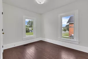 201 S Main St, London, OH 43140 - Photo 37