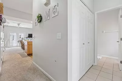 707 Pondview Drive #36, Grove City, OH 43123 - Photo 5