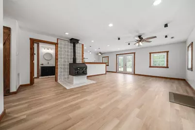 2621 Larimore Road, Mount Vernon, OH 43050 - Photo 3