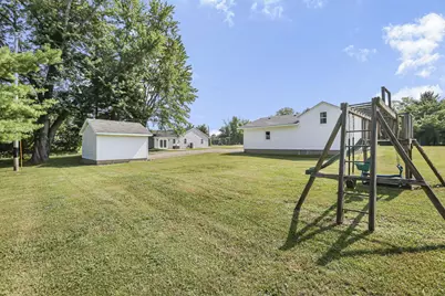 8073 Stout Road, Circleville, OH 43113 - Photo 35