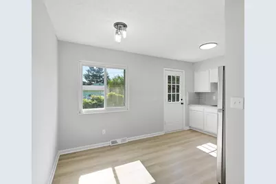 3532 Noe Bixby Road, Columbus, OH 43232 - Photo 5
