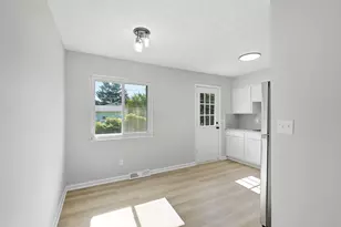 3532 Noe Bixby Rd, Columbus, OH 43232 - Photo 5