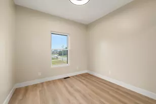 1327 S Trimble Rd, Mansfield, OH 44907 - Photo 27