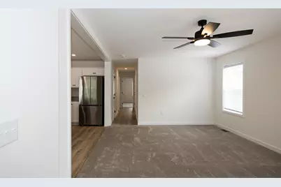 156 E Channel Street, Newark, OH 43055 - Photo 11