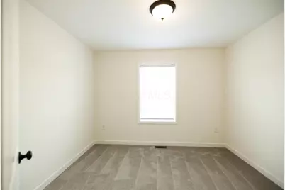 156 E Channel Street, Newark, OH 43055 - Photo 31