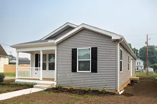 156 E Channel St, Newark, OH 43055 - Photo 3
