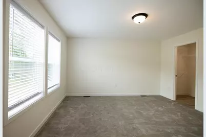 156 E Channel Street, Newark, OH 43055 - Photo 15