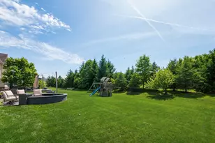 9557 Persimmon Pl, Plain City, OH 43064 - Photo 3