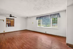121 N Wisconsin Ave, Wellston, OH 45692 - Photo 15