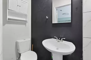 2054 Republic Ave, Columbus, OH 43211 - Photo 13