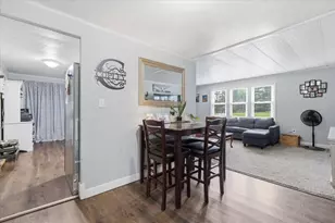 15934 Wooster Rd, Mount Vernon, OH 43050 - Photo 9