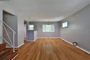 2353 Hanna Dr, Columbus, OH 43211 - Photo 7