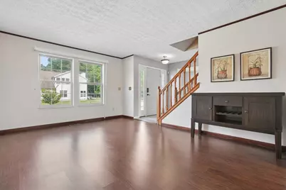 1540 Whitcombe Way, Columbus, OH 43228 - Photo 5