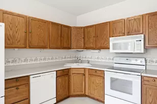 3071 Willowbrook Way, Dayton, OH 45431 - Photo 11