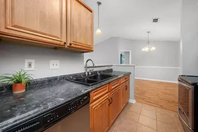 6823 Meadow Creek Drive #309, Columbus, OH 43235 - Photo 11