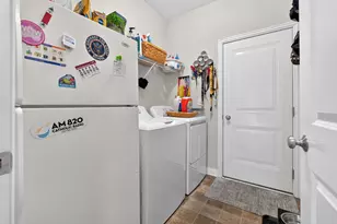 6035 Shreven Dr, Westerville, OH 43081 - Photo 15