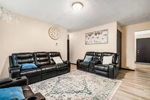 2120-2122 Jewett Dr, Columbus, OH 43229 - Photo 33