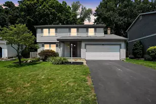 552 Indian Summer Dr, Columbus, OH 43214 - Photo 5