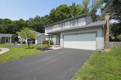 552 Indian Summer Drive, Columbus, OH 43214 - Photo 3