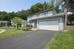 552 Indian Summer Dr, Columbus, OH 43214 - Photo 3