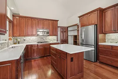 932 Augusta Glen Drive, Columbus, OH 43235 - Photo 23