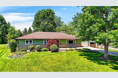 260 N Trine Street, Canal Winchester, OH 43110 - Photo 1