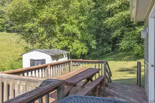 3158 Eckert Rd SE, Lancaster, OH 43130 - Photo 23