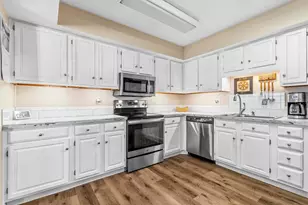 1691 Arlingate Dr N, Upper Arlington, OH 43220 - Photo 15