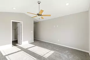 218 Center St, Ashley, OH 43003 - Photo 15