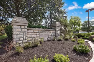 2325 Sandman Dr, Columbus, OH 43235 - Photo 53