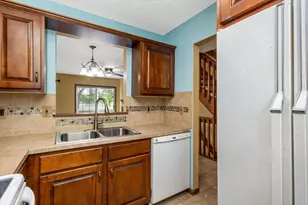 2325 Sandman Dr, Columbus, OH 43235 - Photo 19