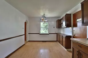 177 E Royal Forest Blvd, Columbus, OH 43214 - Photo 13