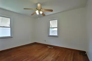 177 E Royal Forest Blvd, Columbus, OH 43214 - Photo 15