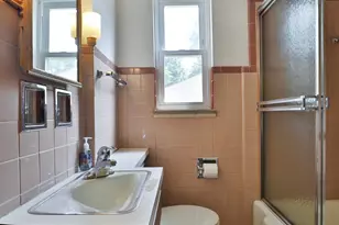 177 E Royal Forest Blvd, Columbus, OH 43214 - Photo 17