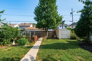 176 E Kelso Rd, Columbus, OH 43202 - Photo 59