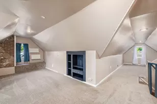 176 E Kelso Rd, Columbus, OH 43202 - Photo 43