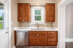 176 E Kelso Rd, Columbus, OH 43202 - Photo 25
