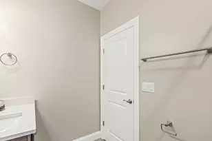 1599 Kohr Pl, Columbus, OH 43211 - Photo 21