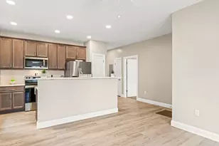 1599 Kohr Pl, Columbus, OH 43211 - Photo 3