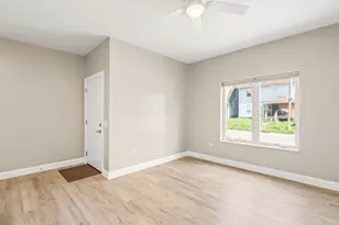 1599 Kohr Pl, Columbus, OH 43211 - Photo 11