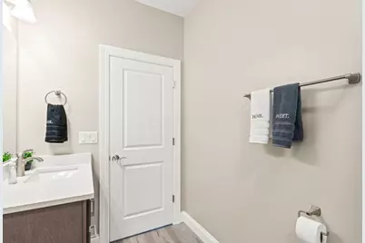 1613 Kohr Place, Columbus, OH 43211 - Photo 19