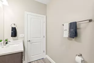 1613 Kohr Pl, Columbus, OH 43211 - Photo 19